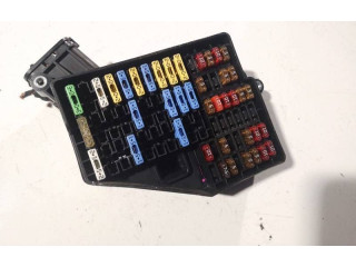 Блок предохранителей Skoda Fabia Mk1 (6Y)