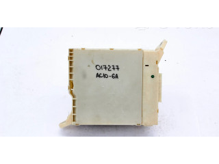 Pojistková skříňka 8273030271, 505180127 Lexus GS 300 350 430 450H 2007