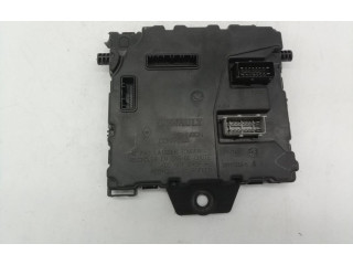 Pojistková skříňka 8201077405B Renault Kangoo 2011