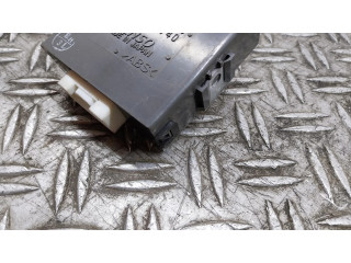 Блок управления Mitsubishi Grandis