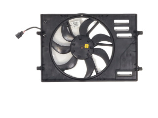Вентилятор радиатора     5Q0121203DD, M0-4036A    Audi A3 S3 8V 