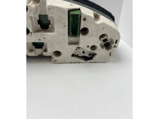 Панель приборов 88311219   Audi A6 S6 C4 4A       