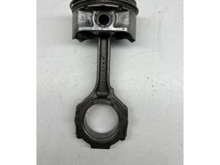 Píst 4W0 Infiniti FX pro benzínový motor 3.5 VQ35DE