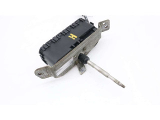 Моторчик стеклоочистителя 8620954 Volvo S80