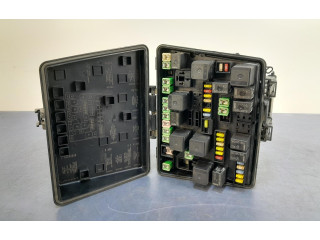 Pojistková skříňka P0472783, P0472783 Chrysler Pacifica 2007