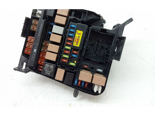 Блок предохранителей 91215A2213   KIA Ceed    