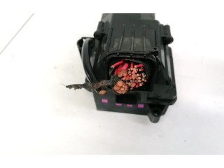 Блок предохранителей Volkswagen Phaeton