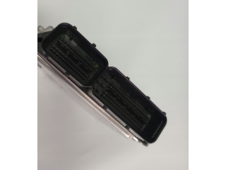 Řídící jednotka 03L906022FH, 0281015015 Audi A6 C7 2011