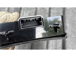 Tālruņa vadības bloks