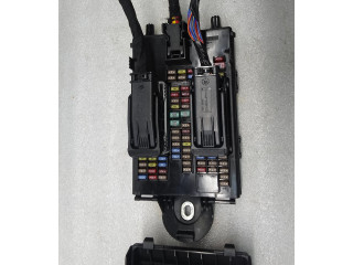 Блок предохранителей 32142591, 0132554   Volvo XC90    