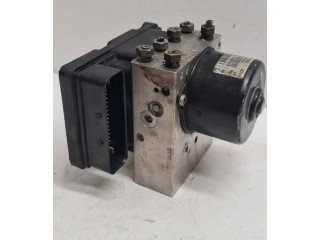 Блок АБС 8671224, 5WK84002   Volvo  V70  2000 - 2004 года