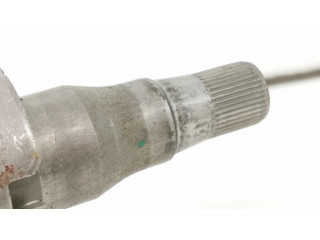 Крестовидная связь оси рулевого колеса