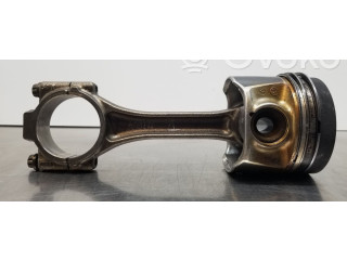 Поршень DDY 04L107065AM001, 03L105401A Skoda Octavia Mk3 (5E)