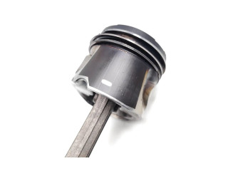 Поршень с шатуном D5204T2 D5204T2 Volvo V70