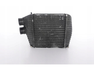 Интеркулер 670009834 Maserati Ghibli