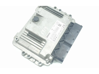 Блок управления двигателя 51828290, 51853776 Lancia Delta