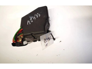 Блок предохранителей Skoda Superb B5 (3U)