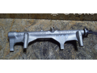 Топливная рампа 7639975   BMW 1 F20 F21  