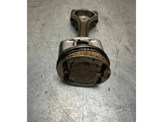 Поршень с шатуном AAA 021e Volkswagen Golf III