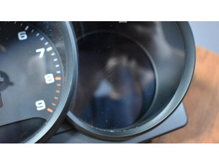 Панель приборов 982820814B   Porsche 918       