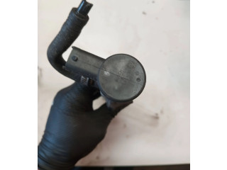 Топливная рампа 31259011, 000174   Volvo V70  