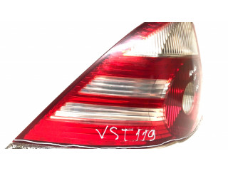 Задний фонарь левый сзади 6S7113405A Ford Mondeo Mk III 2000-2007 года