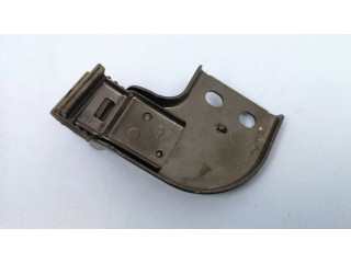 Радиатор (ы) держатель / кронштейн