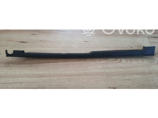 Vstřikovací lišta 4N0820581   Audi A8 S8 D5     