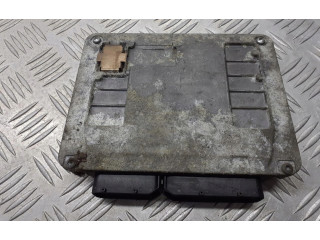 Блок управления двигателя 06A906033NT Skoda Octavia Mk2 (1Z)