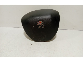 Подушка безопасности водителя 96728484ZD Peugeot 208