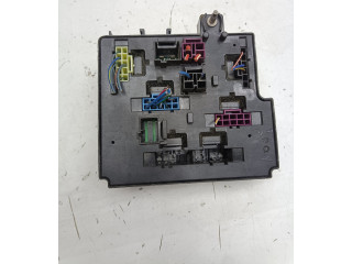 Блок предохранителей 31398003   Volvo XC90    