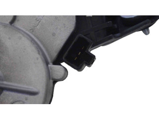 Моторчик заднего дворника 98700J7800    KIA Xceed