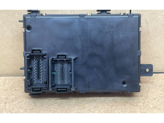 Блок предохранителей  13448662   Opel Meriva B    