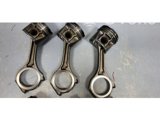 Píst 059J Audi A4 S4 B6 8E 8H