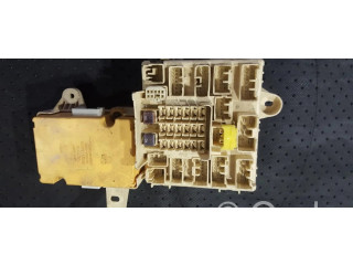 Блок предохранителей 8922153050, 244000-0160 Lexus IS 200-300