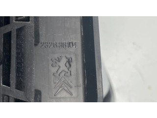 Зеркало электрическое правое Citroen Berlingo 2003-2007 года