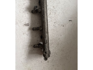 Топливная рампа 036133319   Audi A3 S3 8P   для двигателя BLS