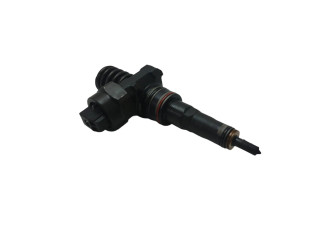 Форсунка 038130073J Skoda Fabia Mk1 (6Y) ATD