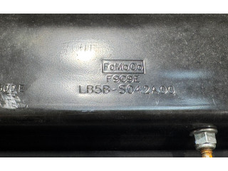 Подушка безопасности для колен LB5BS042A00, S042A00   Ford Explorer VI