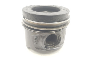 Поршень с шатуном 120A18001R, 120A18001R Dacia Sandero