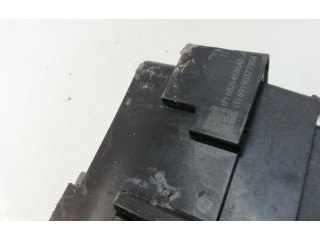 Блок предохранителей 68264536AD, 68264536AD Jeep Cherokee