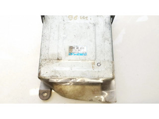 Блок управления двигателя b3s818881, E2T84881M   Mazda 323