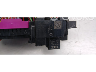 SAM блок управления 2Q0937615A Audi A1