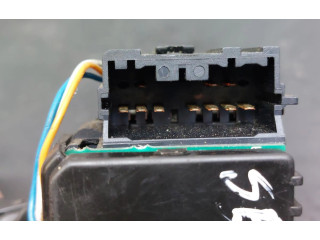 Включатель скорости стеклоочистителей    Mitsubishi Space Star