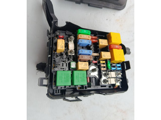 Блок предохранителей 9671924480 Citroen C3 Aircross