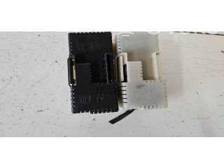 Блок предохранителей 6G9T14C507   Ford S-MAX    