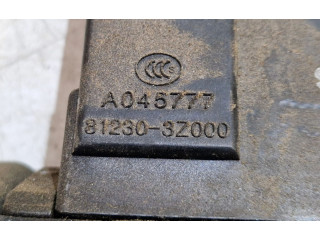 Zámek zadních dveří 812303Z000 Hyundai i40 2014