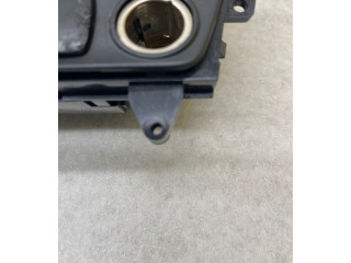 Блок управления климат-контролем 30746022, 06W18E04   Volvo XC70