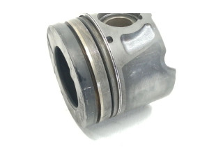 Поршень 224DT C25A32401 Land Rover Freelander 2 - LR2