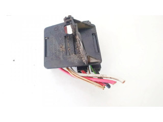 Блок предохранителей  8200430037a, 8200430037--a   Dacia Logan I    